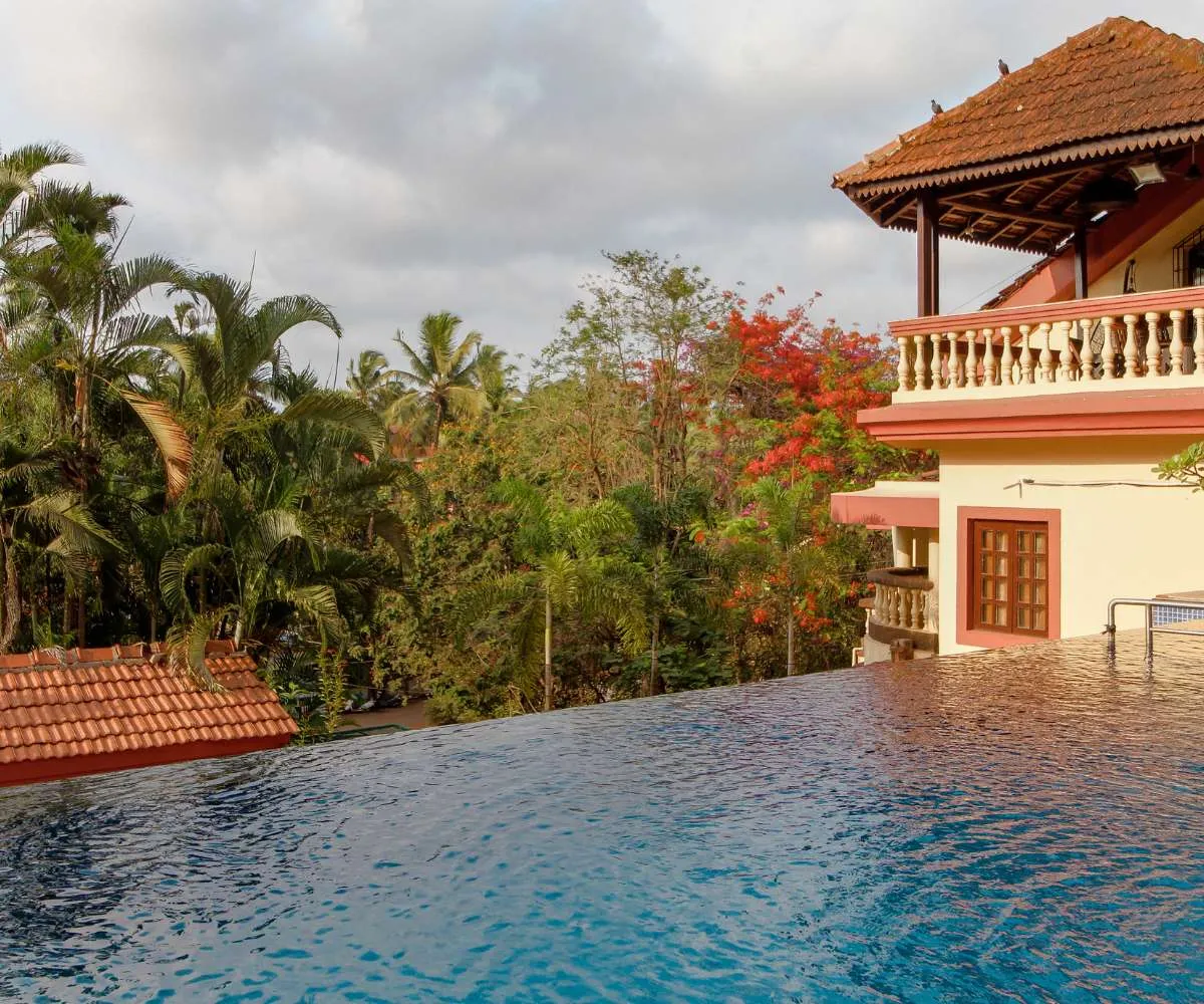 4 Bedroom Luxury Villa With Private Swimming Pool