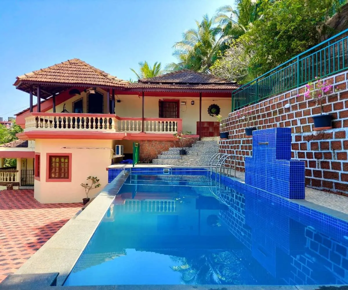 4 Bedroom Luxury Villa With Private Swimming Pool