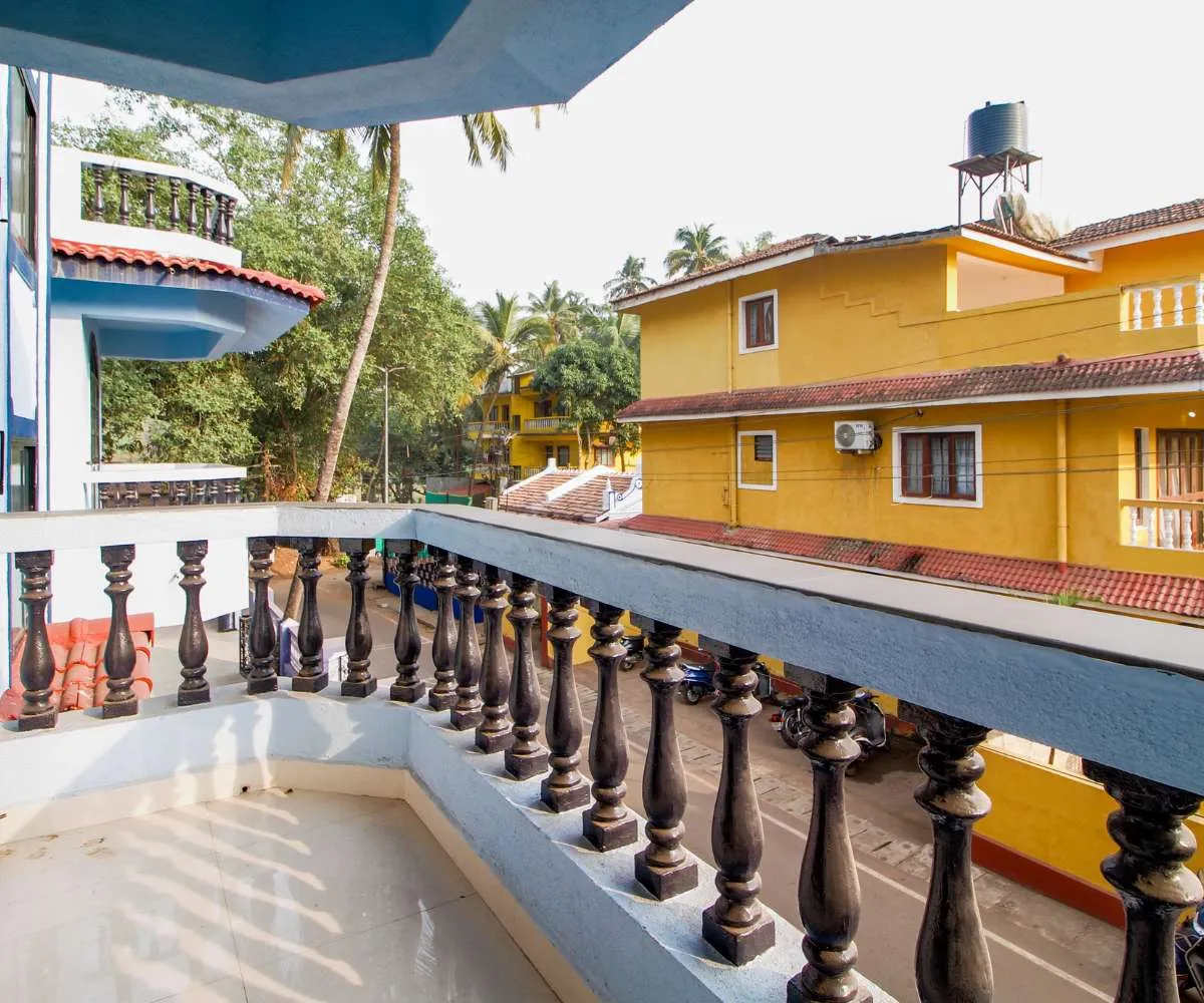 Fully Furnished 1bhk Apartments Close To The Beach