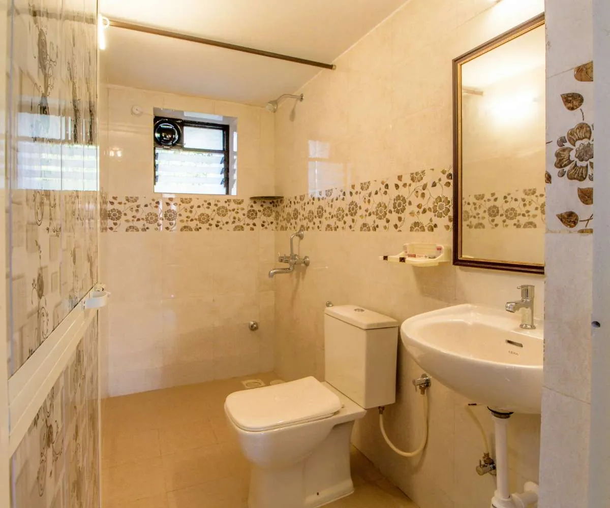 Fully Furnished 1bhk Apartments Close To The Beach