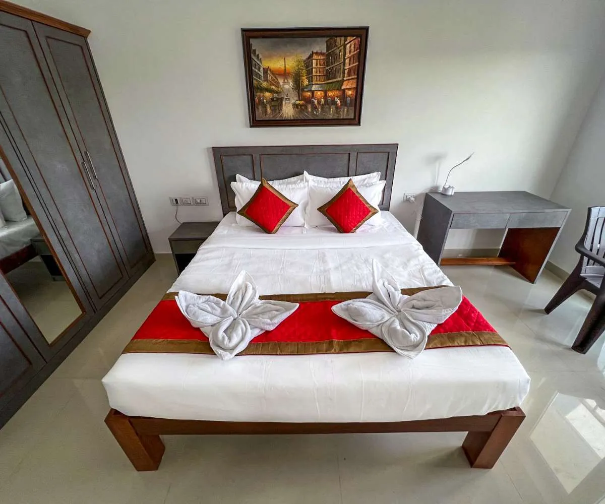 Premium 1bhk Apartment With Pool in Candolim Goa