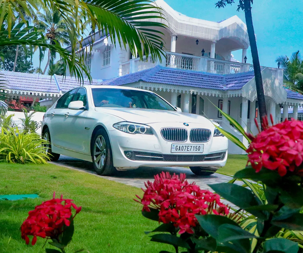 luxury-car-rentals in Goa